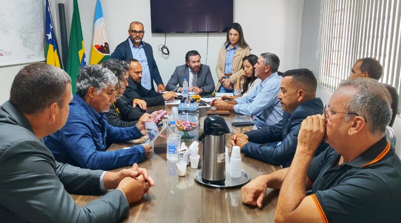 Câmara de Cocalzinho de Goiás define comissões e abre oficialmente os trabalhos de 2026