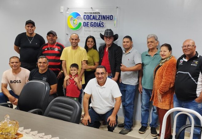 Prefeitura se reúne com artistas e define os próximos passos da Feira Cultural em Movimento