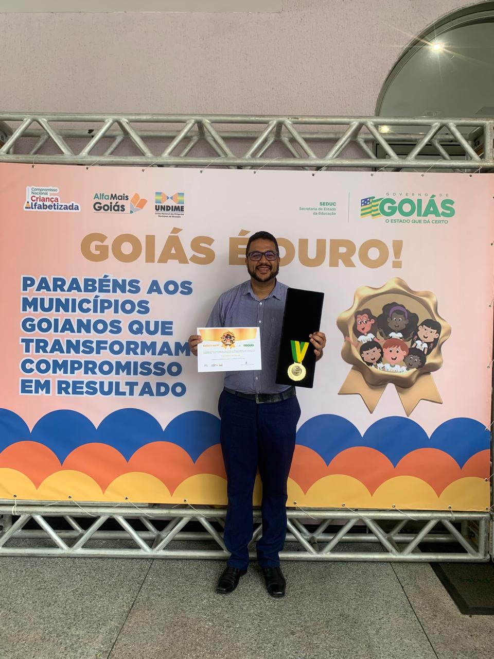 Professor José do Prado Vieira Júnior